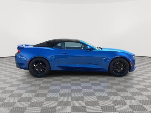 Hyper Blue Metallic 2017 Chevrolet Camaro 1LT