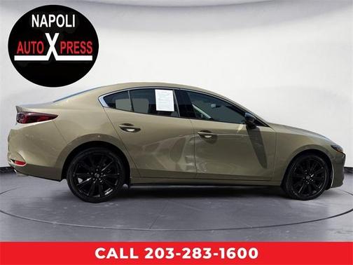 2024 Mazda Mazda3 2.5 Carbon Turbo
