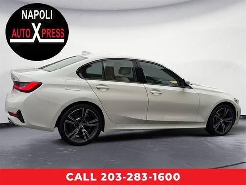 2019 BMW 330 i xDrive