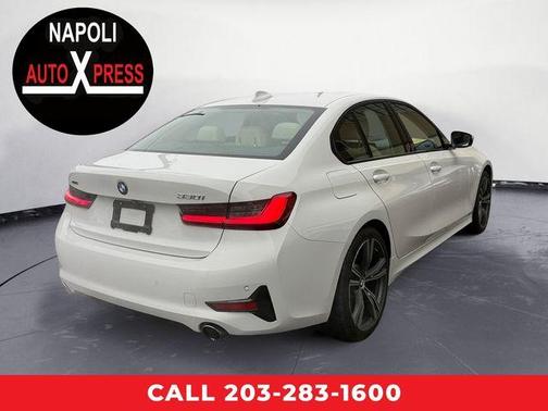 2019 BMW 330 i xDrive