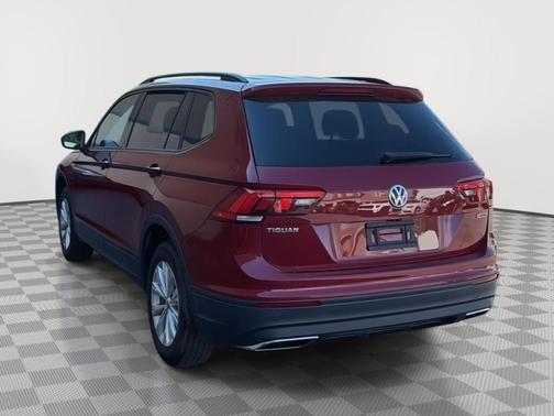 Cardinal Red Metallic 2019 Volkswagen Tiguan 2.0T S