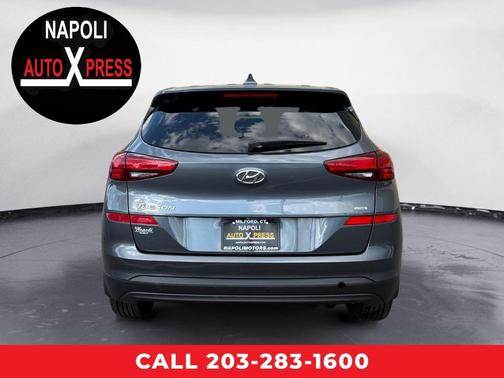 2021 Hyundai TUCSON SE