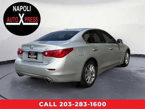 2015 INFINITI Q50 Base