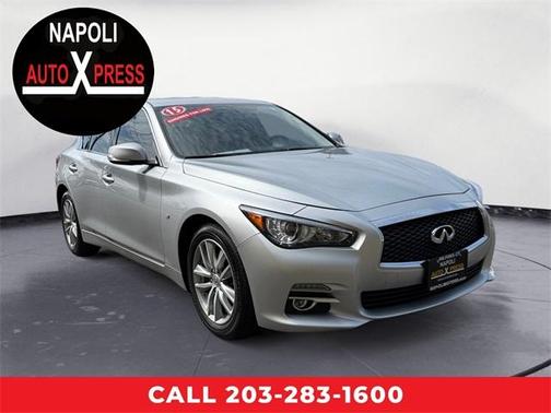 2015 INFINITI Q50 Base