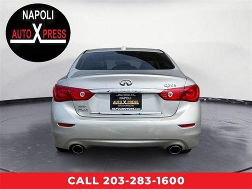 2015 INFINITI Q50 Base