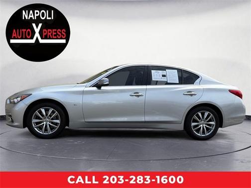 2015 INFINITI Q50 Base
