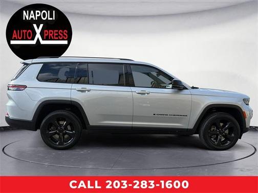 2023 Jeep Grand Cherokee L Laredo