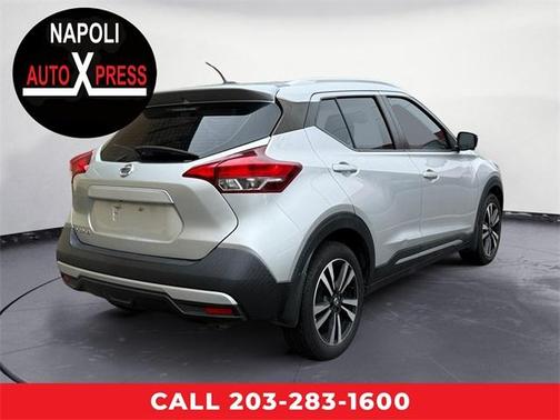 2019 Nissan Kicks SR