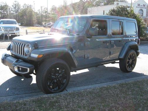 2025 Jeep Wrangler 4xe Sahara