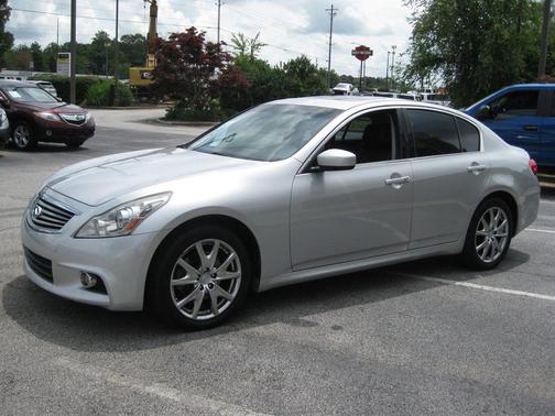Liquid Platinum 2013 INFINITI G37x Base