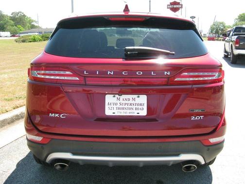 Maroon 2018 Lincoln MKC Reserve