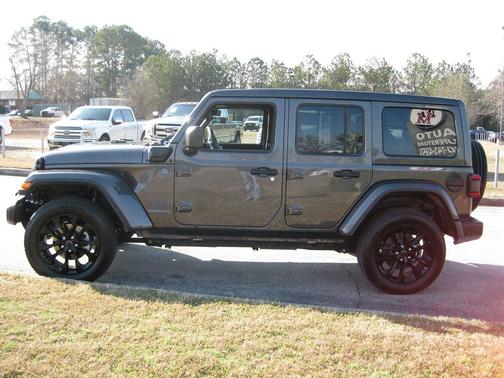 2025 Jeep Wrangler 4xe Sahara