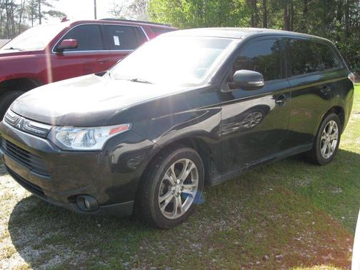 2014 Mitsubishi Outlander SE