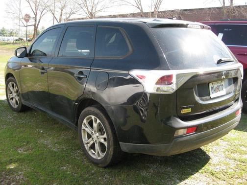2014 Mitsubishi Outlander SE