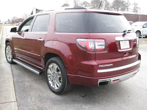 2016 GMC Acadia Denali