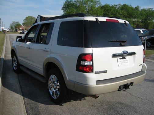 White 2010 Ford Explorer Eddie Bauer