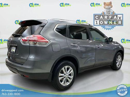 2016 Nissan Rogue SV
