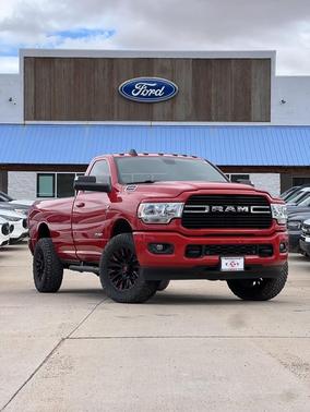 2021 RAM 3500 Big Horn Regular Cab 4x4 8' Box