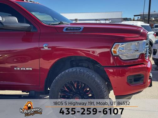 2021 RAM 3500 Big Horn Regular Cab 4x4 8' Box