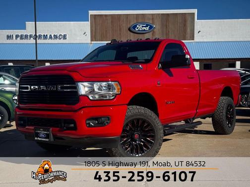 2021 RAM 3500 Big Horn Regular Cab 4x4 8' Box