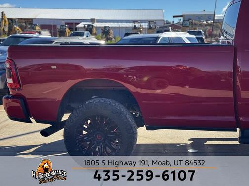 2021 RAM 3500 Big Horn Regular Cab 4x4 8' Box