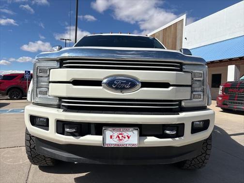 WHITE PLATINUM MET TRI-COAT 2017 Ford F-350 Platinum