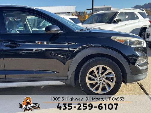 2017 Hyundai TUCSON SE