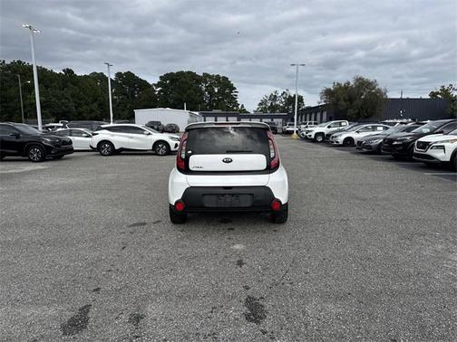 2014 Kia Soul Base
