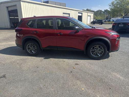 Scarlet Ember Tintcoat 2026 Nissan Rogue S