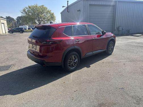 Scarlet Ember Tintcoat 2026 Nissan Rogue S