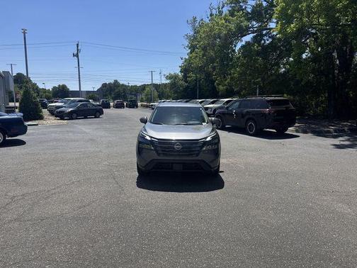 Gun Metallic 2026 Nissan Rogue SV
