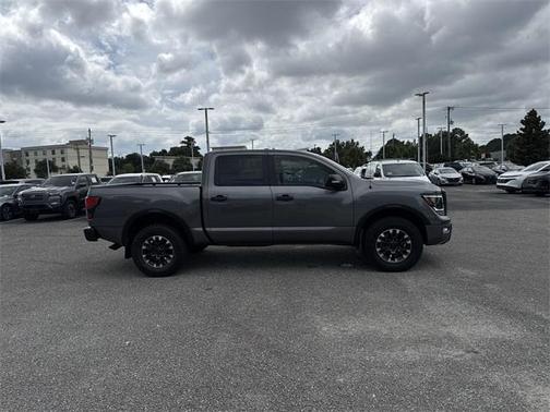 2021 Nissan Titan PRO-4X