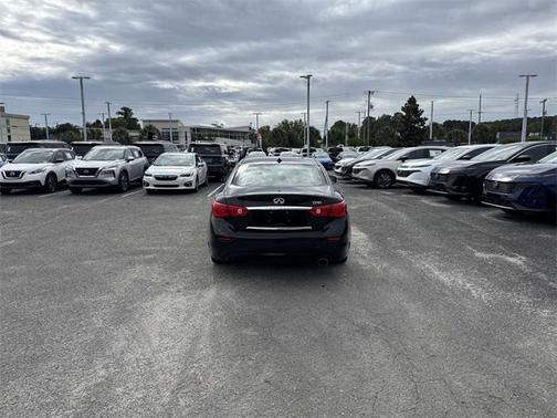 2014 INFINITI Q50 Premium