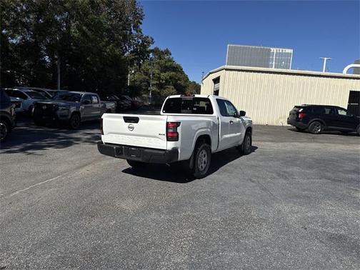 2026 Nissan Frontier S