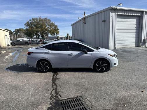 2024 Nissan Versa 1.6 S