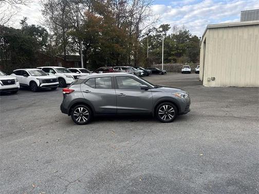 2019 Nissan Kicks SV