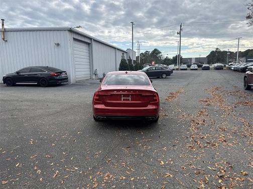 2020 Volvo S60 T5 Momentum