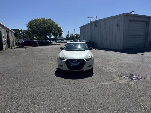 Pearl White 2016 Nissan Maxima 3.5 SR