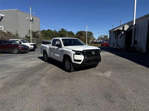 2026 Nissan Frontier S