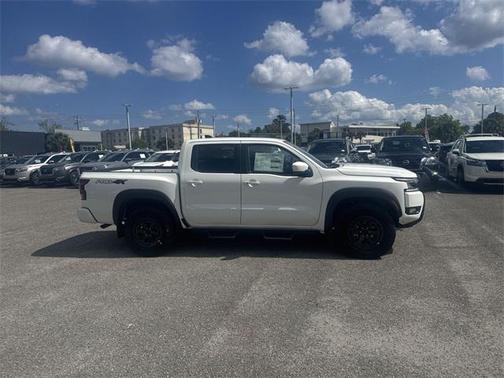 2025 Nissan Frontier PRO-4X