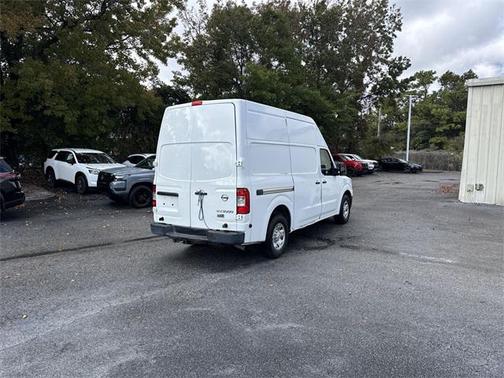 2014 Nissan NV Cargo NV3500 HD S V8