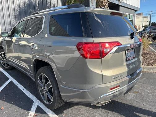 2019 GMC Acadia Denali