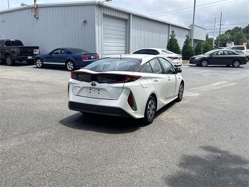 2022 Toyota Prius Prime LE