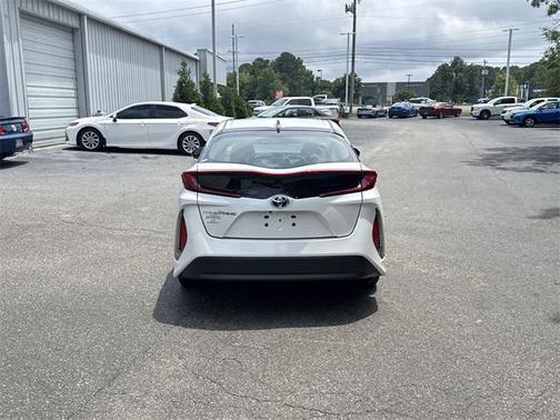 2022 Toyota Prius Prime LE