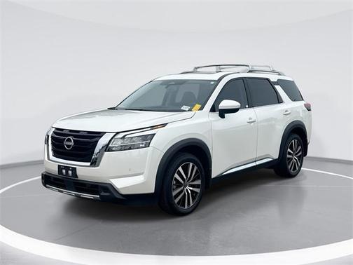 2024 Nissan Pathfinder Platinum 4WD