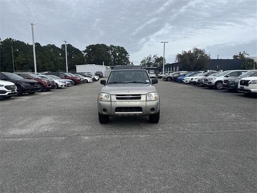 2004 Nissan Frontier XE-V6 Crew Cab
