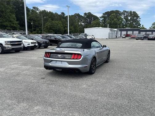2022 Ford Mustang EcoBoost Premium