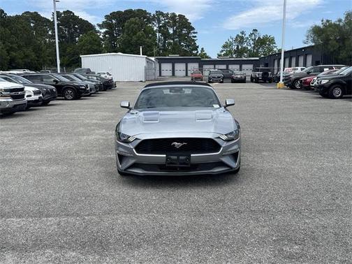 2022 Ford Mustang EcoBoost Premium