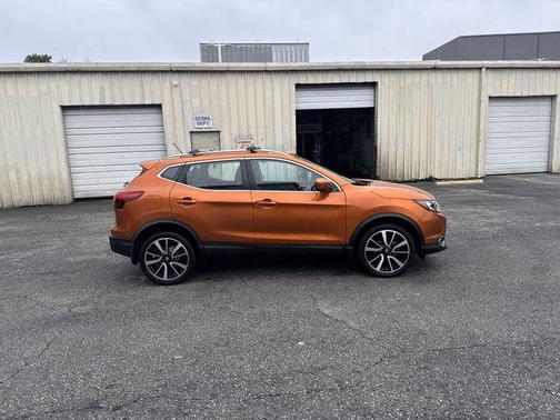 2017 Nissan Rogue Sport SL