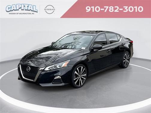 2022 Nissan Altima SR FWD